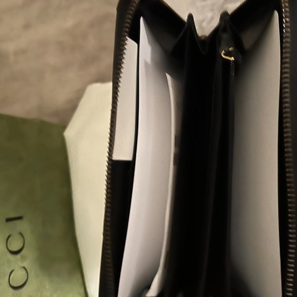 Gucci GG Marmont Zip Around Wallet - Picture 3 of 5